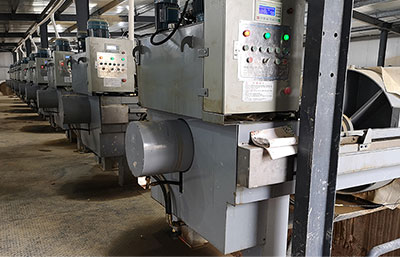 污泥壓濾機處理后的泥餅含水率更低