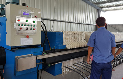 影響污泥壓濾機設備使用的錯誤操作有哪些