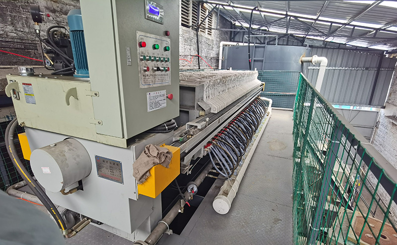 高壓隔膜壓濾機