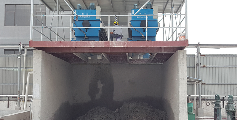 廂式壓濾機(jī)在實(shí)際操作中應(yīng)注意的事項(xiàng)